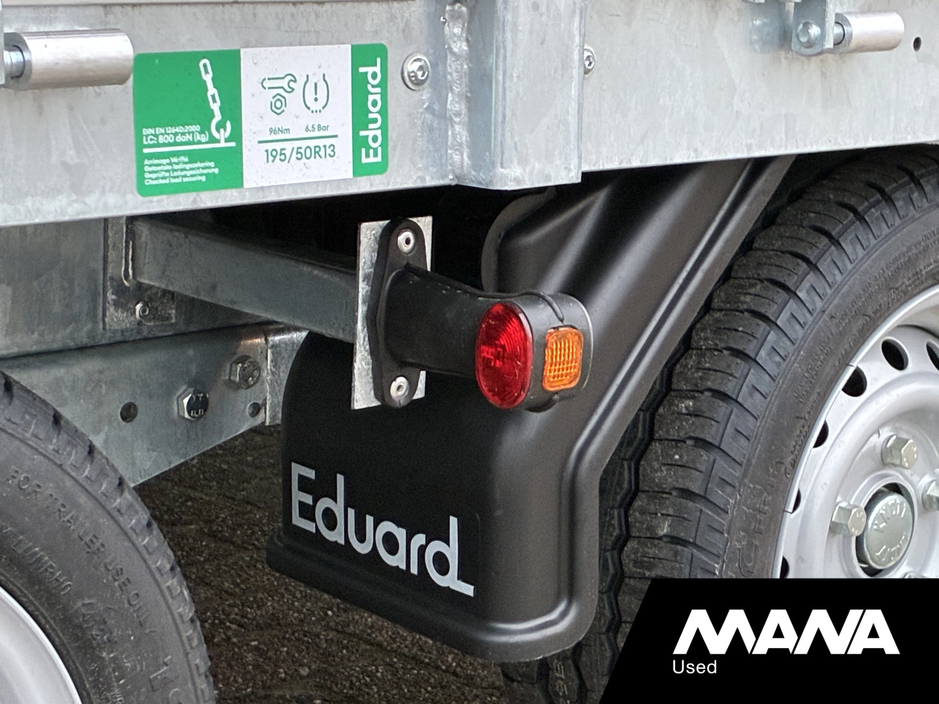 Hoofdafbeelding Eduard P4
