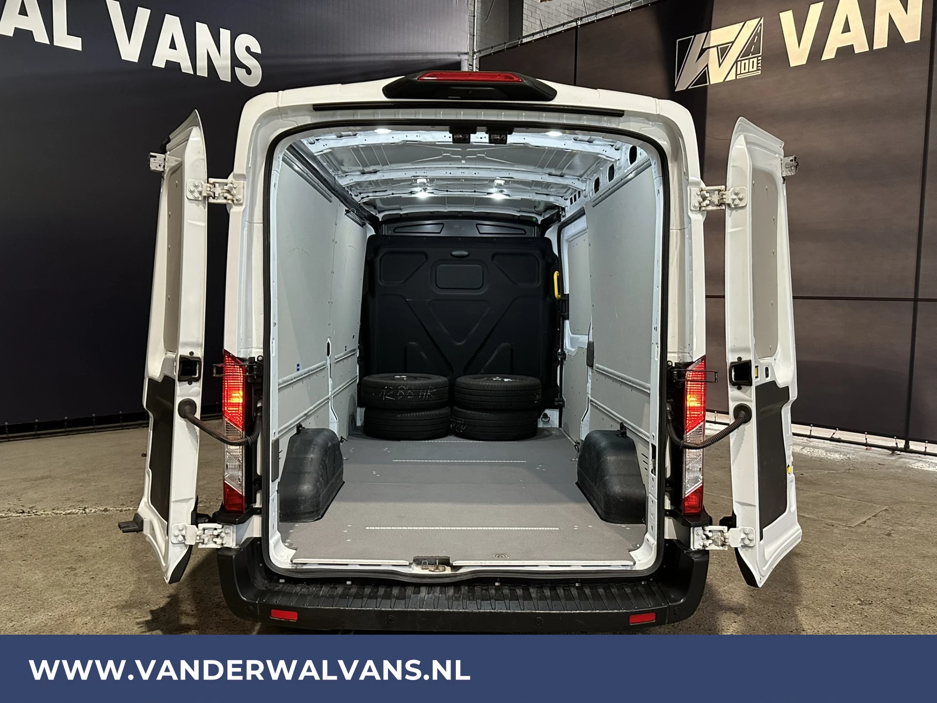 Hoofdafbeelding Ford Transit