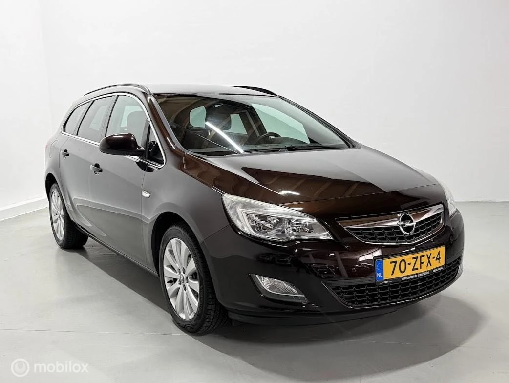 Hoofdafbeelding Opel Astra