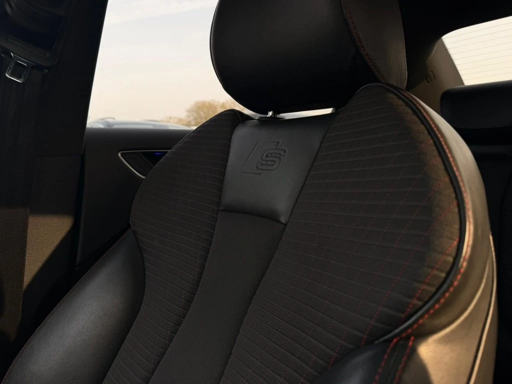 Hoofdafbeelding Audi S3