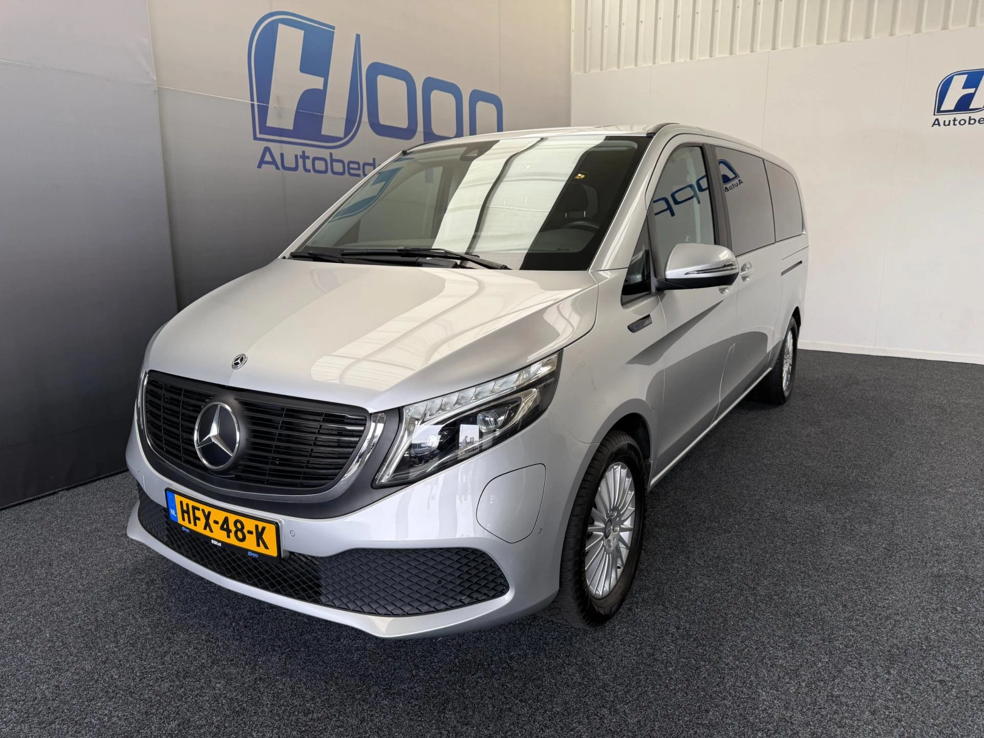 Hoofdafbeelding Mercedes-Benz EQV