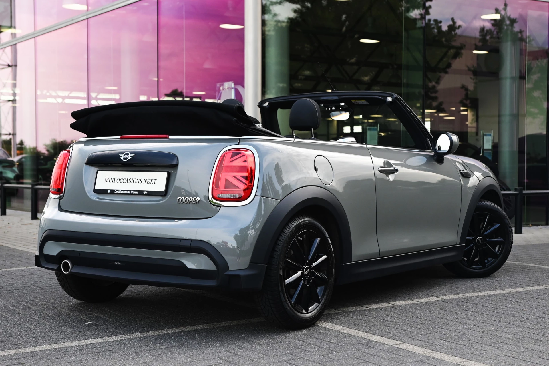 Hoofdafbeelding MINI Cooper Cabrio