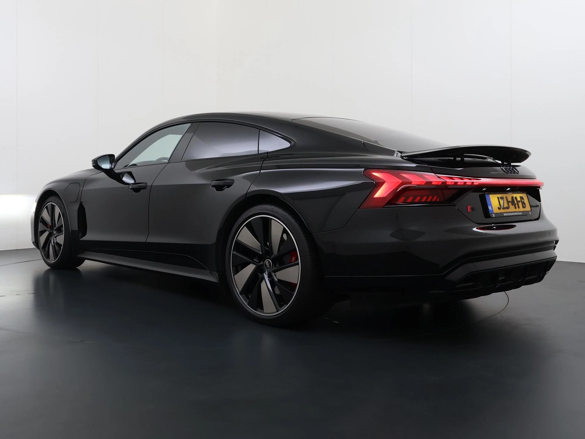 Hoofdafbeelding Audi e-tron GT