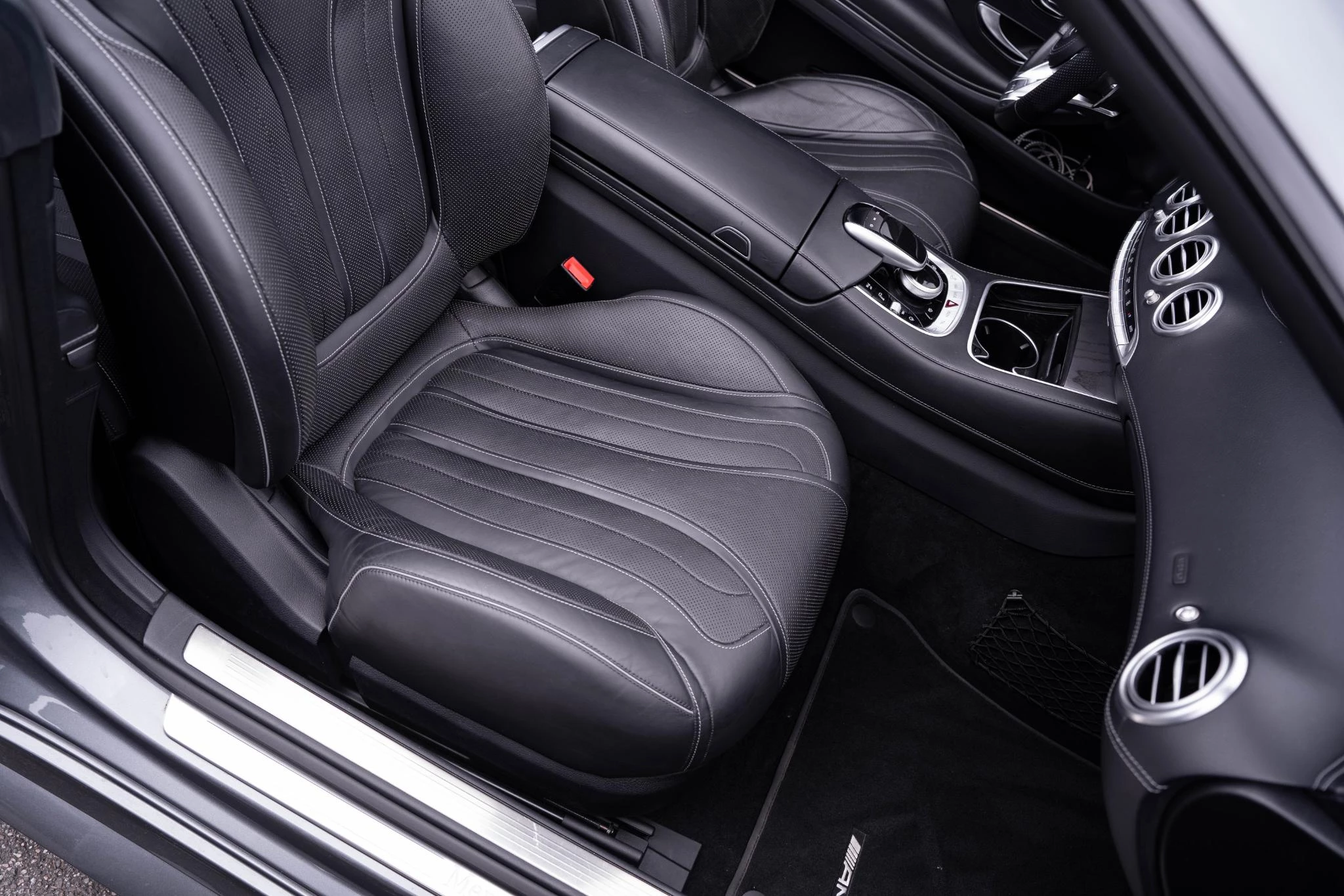Hoofdafbeelding Mercedes-Benz S-Klasse