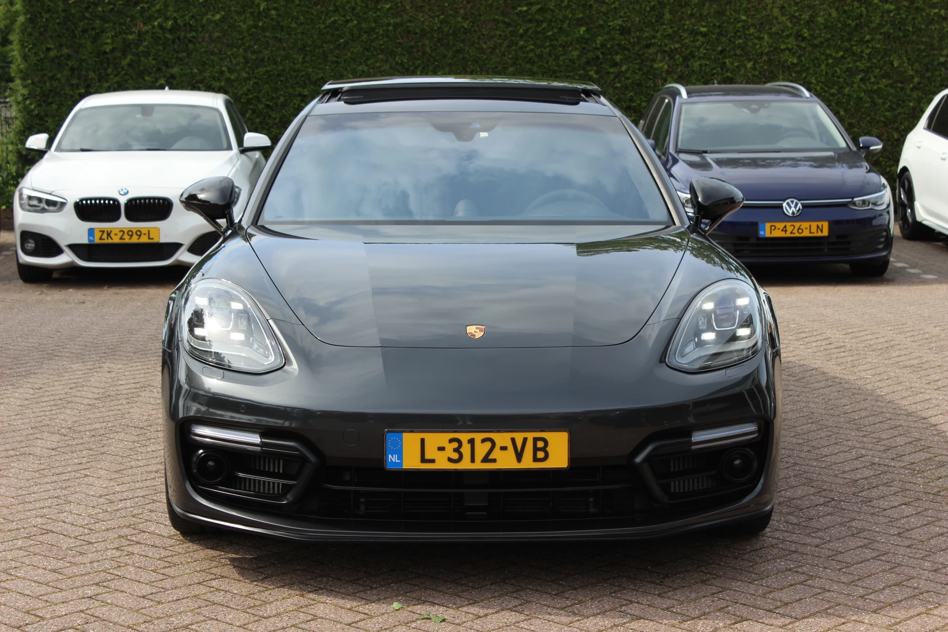 Hoofdafbeelding Porsche Panamera