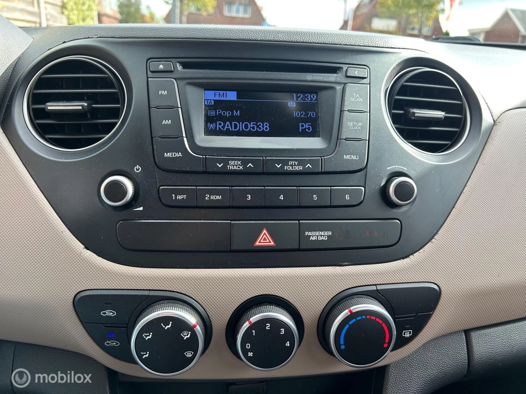 Hoofdafbeelding Hyundai i10
