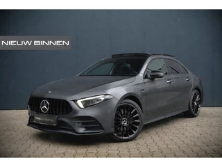 Mercedes-Benz A-Klasse 180 Business Solution AMG | Panoramadak | Memory Seats | Ambiance Verlichting | Stoelverwarming | Camera | Navigatie | Apple Carplay | Keyless | Dodehoekdetectie | Cruise Control | DAB |
