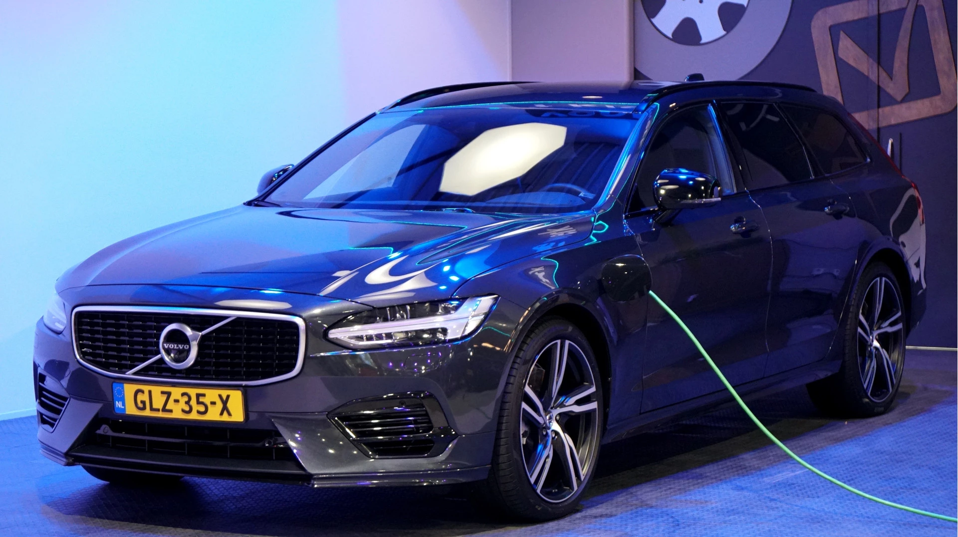 Hoofdafbeelding Volvo V90