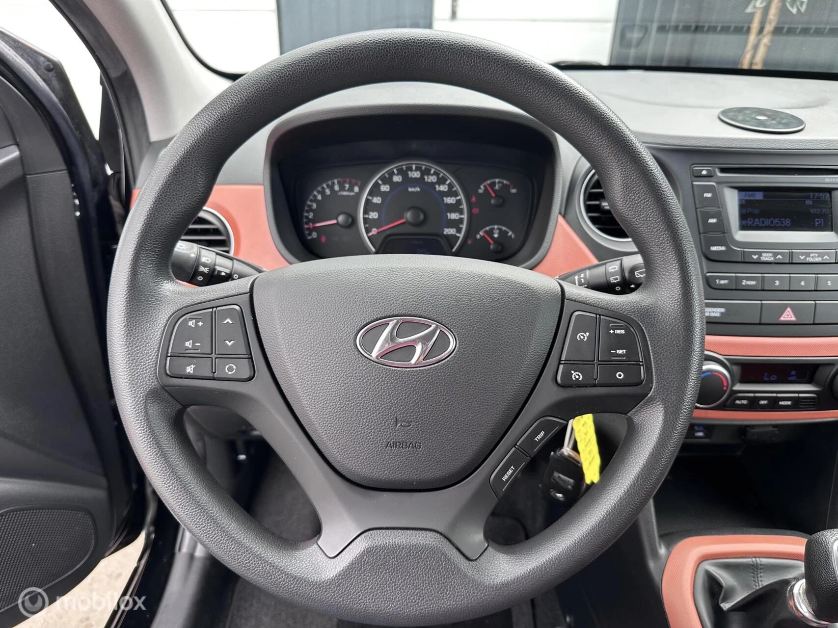Hoofdafbeelding Hyundai i10