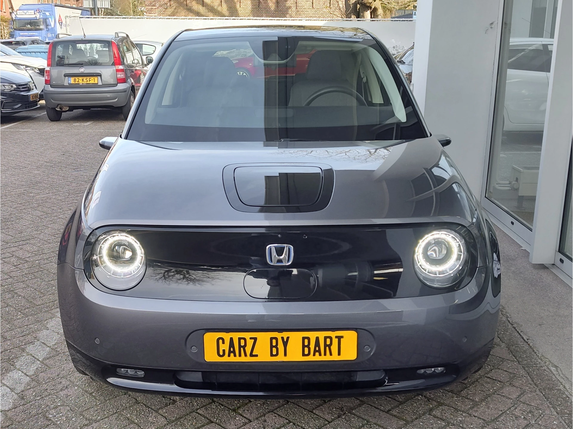 Hoofdafbeelding Honda e