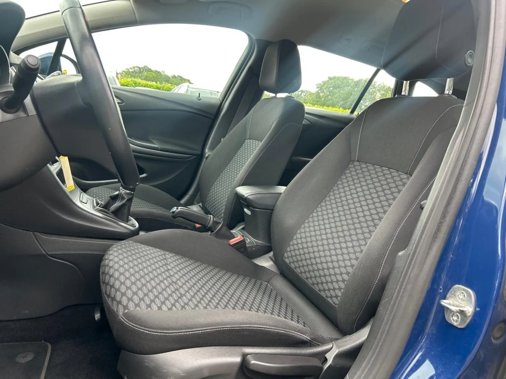 Hoofdafbeelding Opel Astra