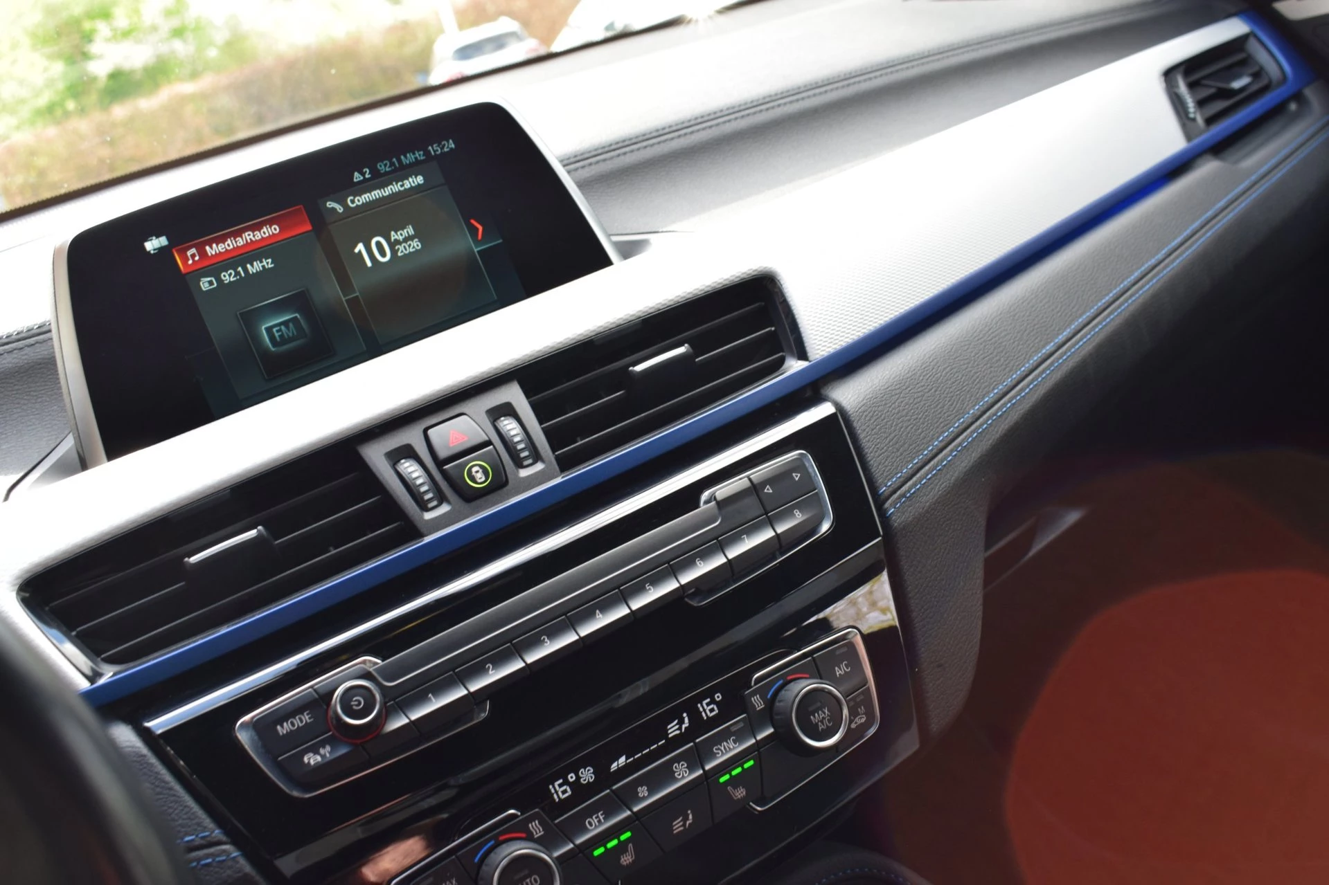 Hoofdafbeelding BMW X2