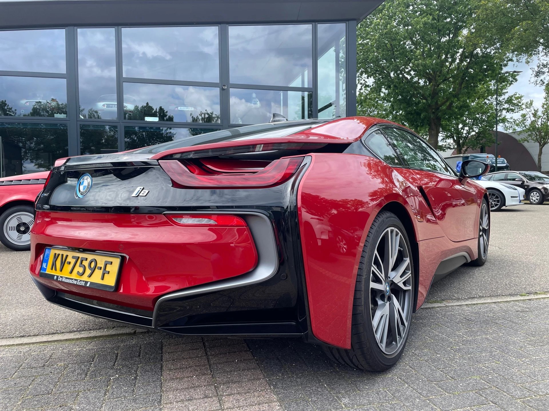 Hoofdafbeelding BMW i8