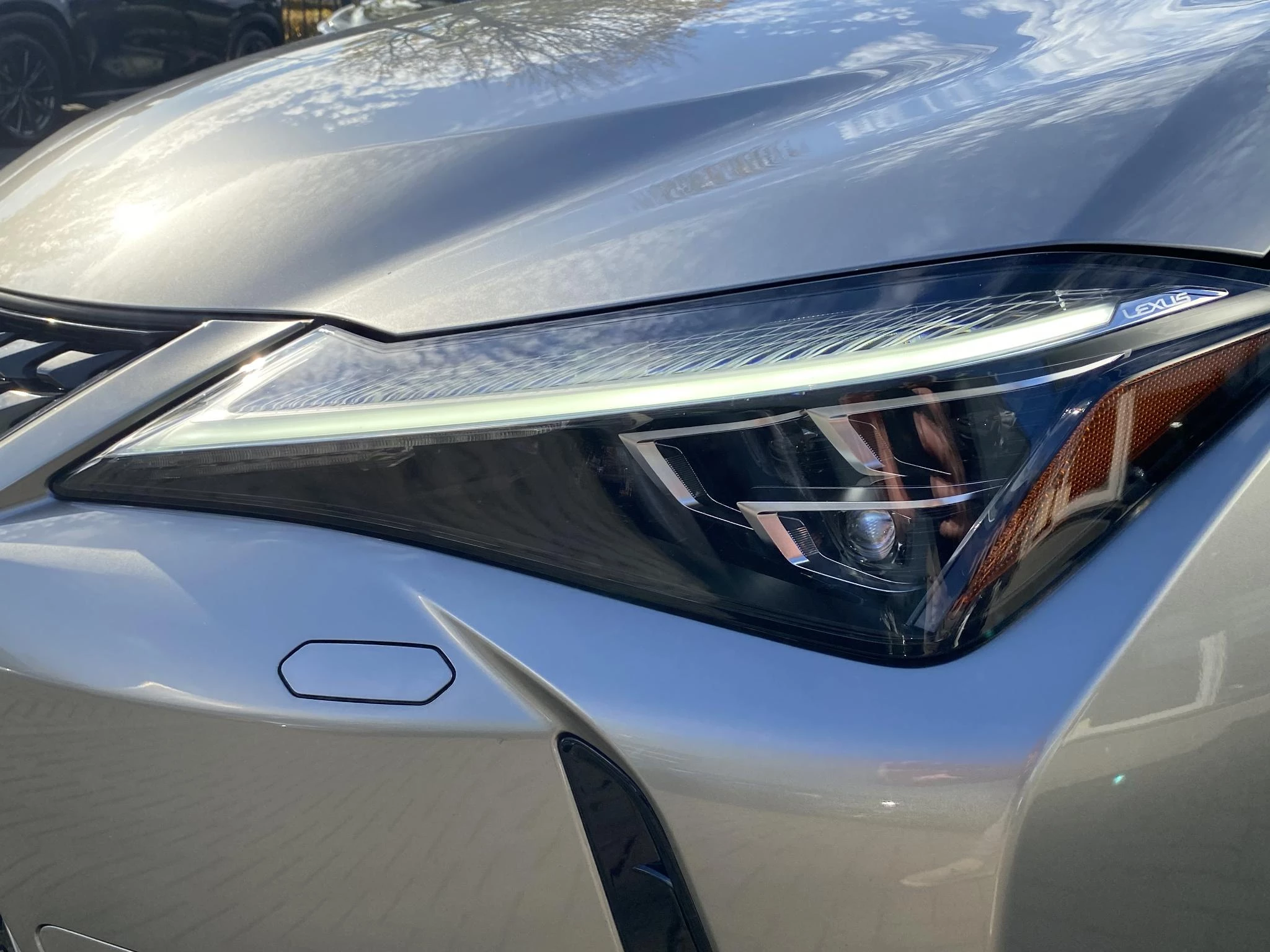 Hoofdafbeelding Lexus UX