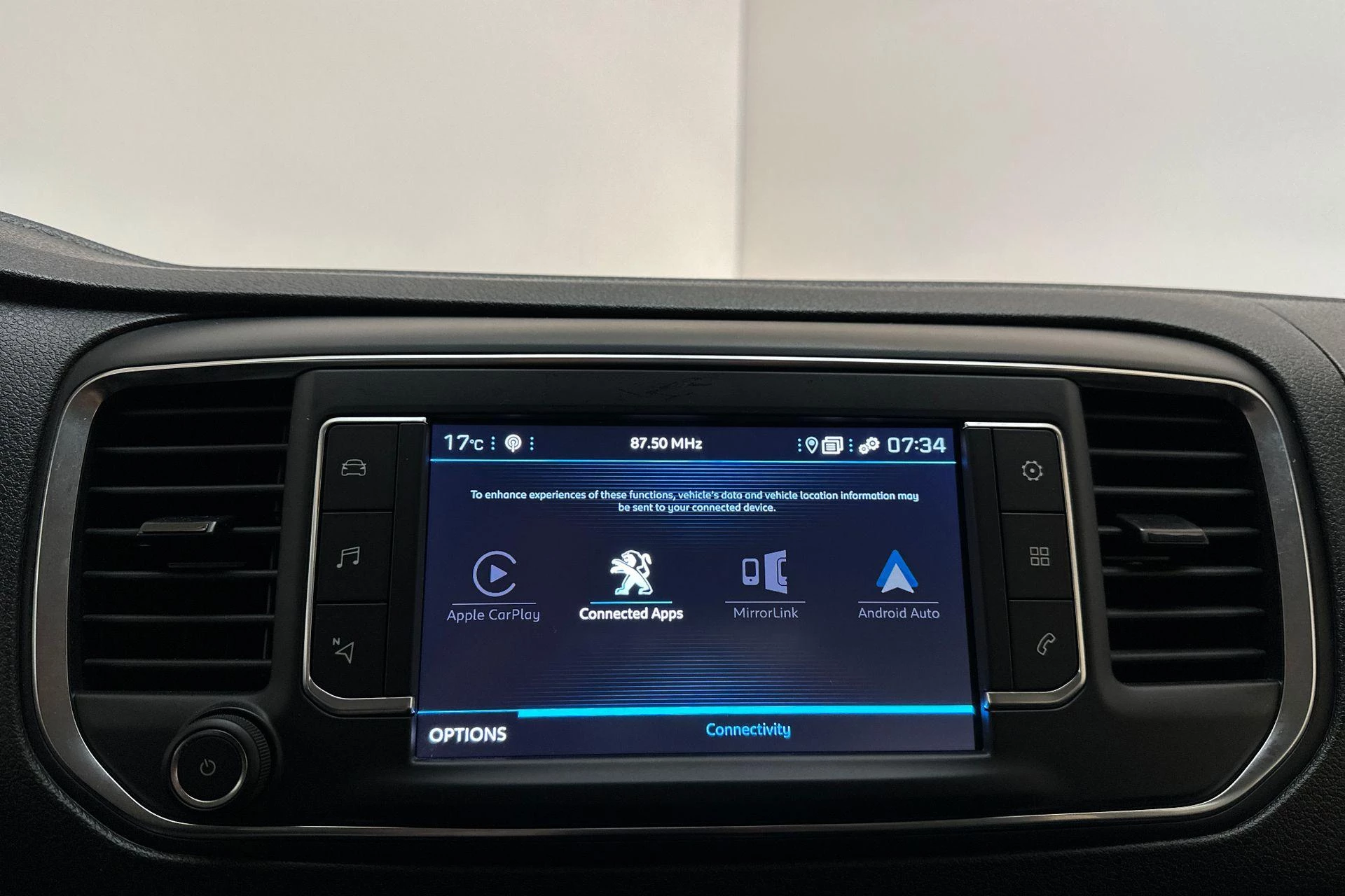 Hoofdafbeelding Peugeot Traveller