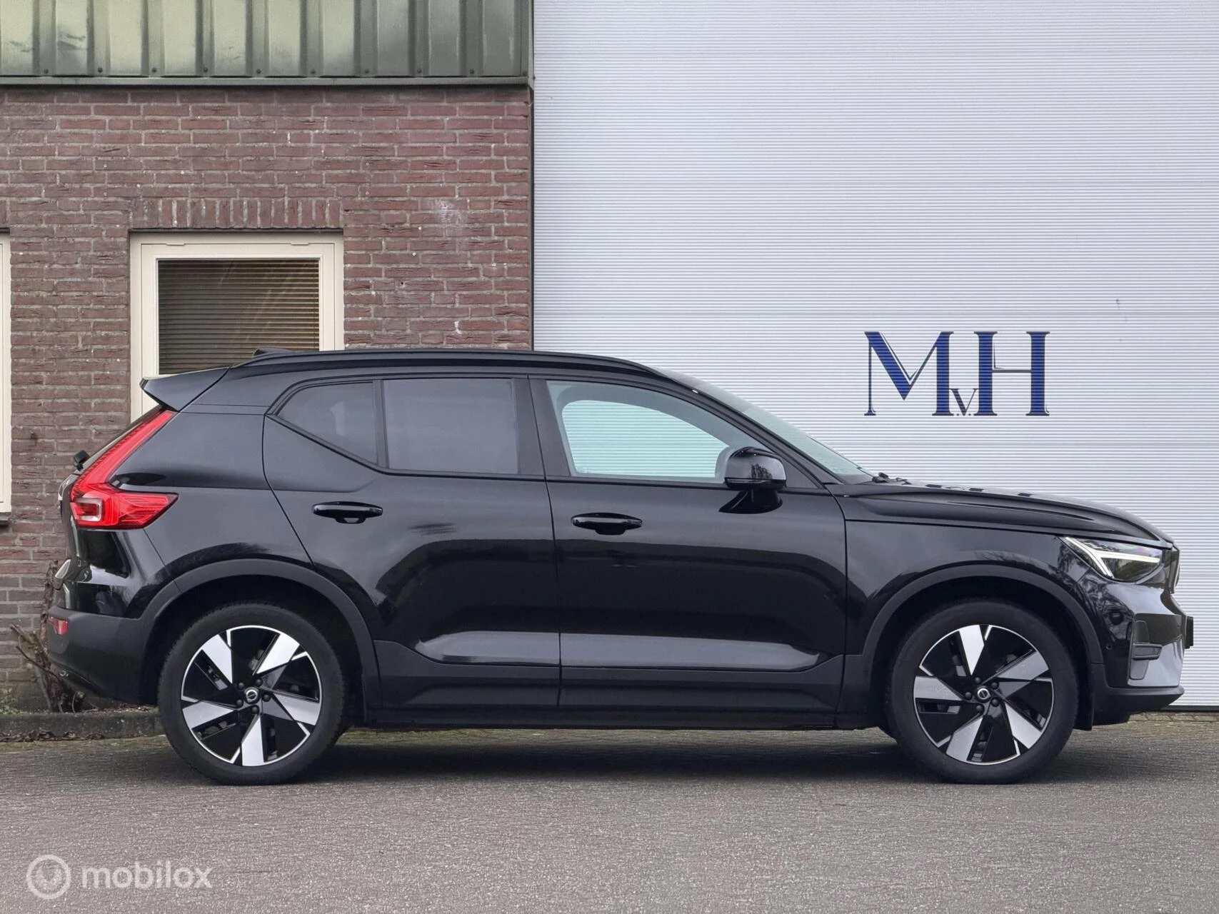 Hoofdafbeelding Volvo EX40