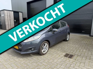 Ford Fiesta 1.0 EcoBoost Titanium 1E EIG | NWE DISTRIBUTIERIEM| CRUISE | PDC | AIRCO | NAVI | DEALER ONDERHOUDEN