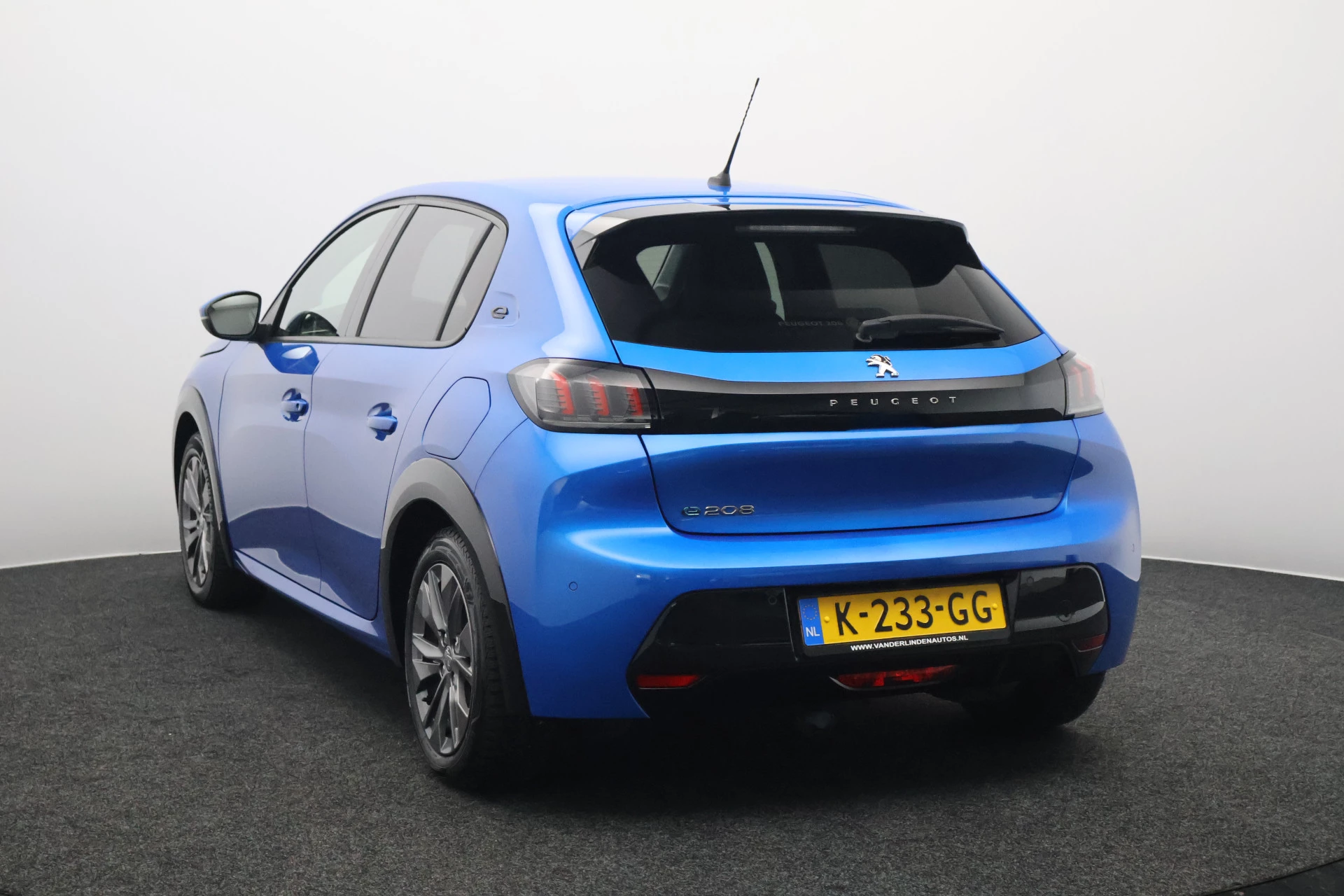 Hoofdafbeelding Peugeot e-208