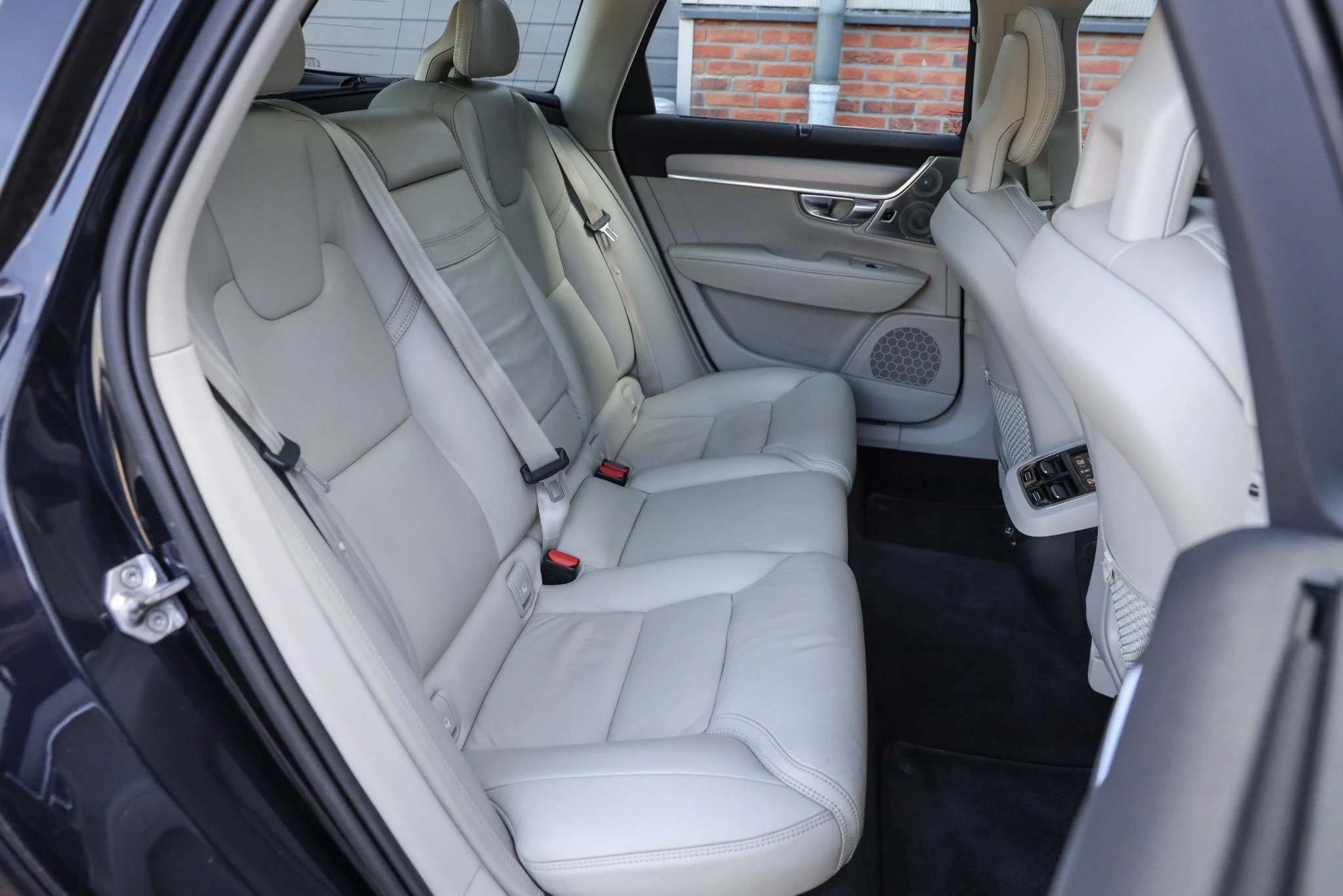 Hoofdafbeelding Volvo V90