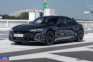 Audi e-tron GT RS 598 pk I NP 186k I Carbon I RS design rood