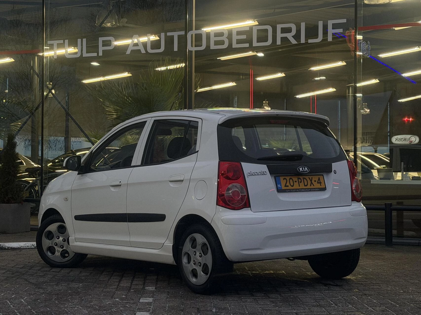 Hoofdafbeelding Kia Picanto