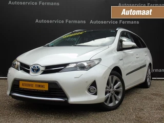 Hoofdafbeelding Toyota Auris Toyota Auris 1.8 Hybride aut. - 2014 - 99DKM - Navi-Camera-Trekhaak-Panoramadak