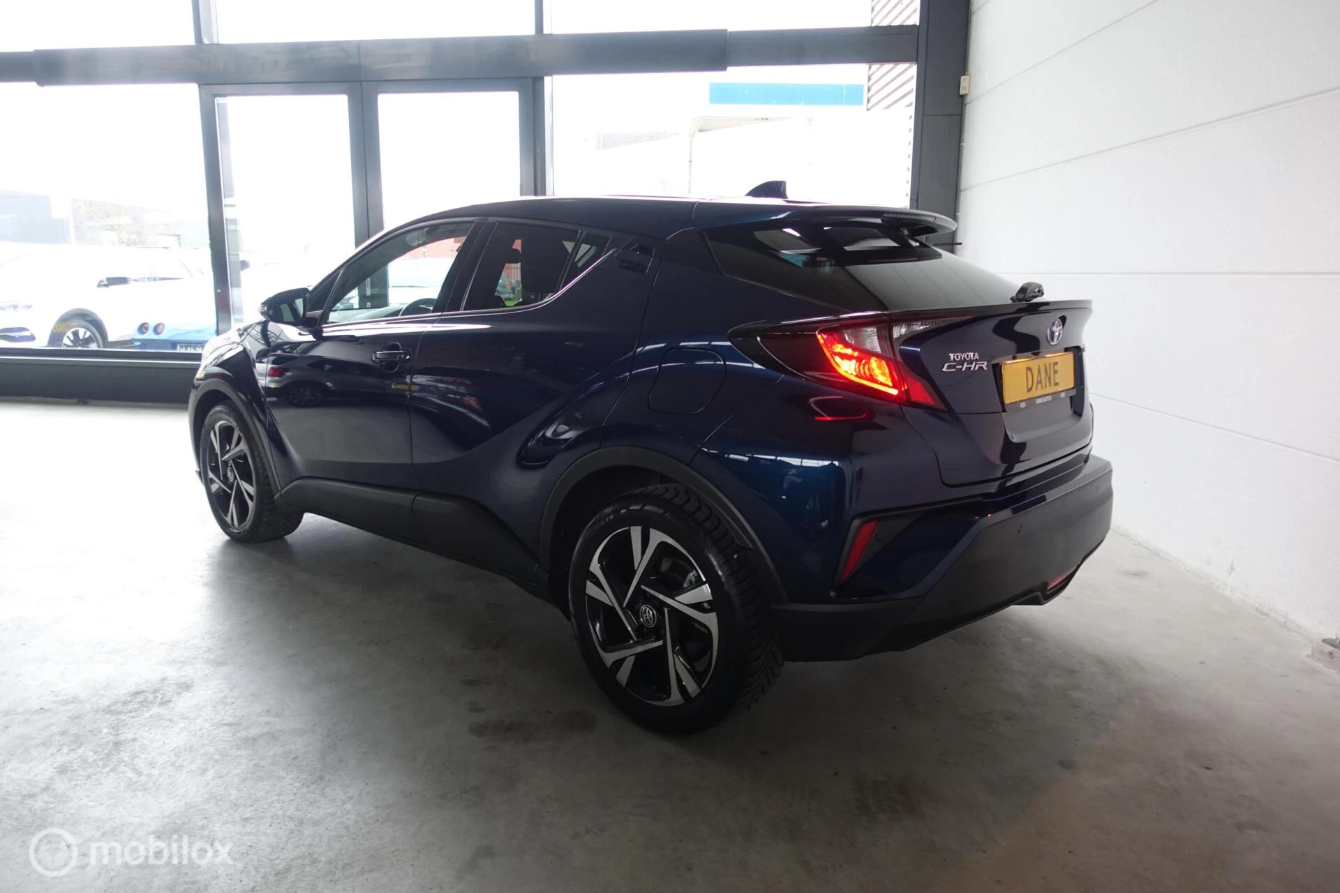 Hoofdafbeelding Toyota C-HR