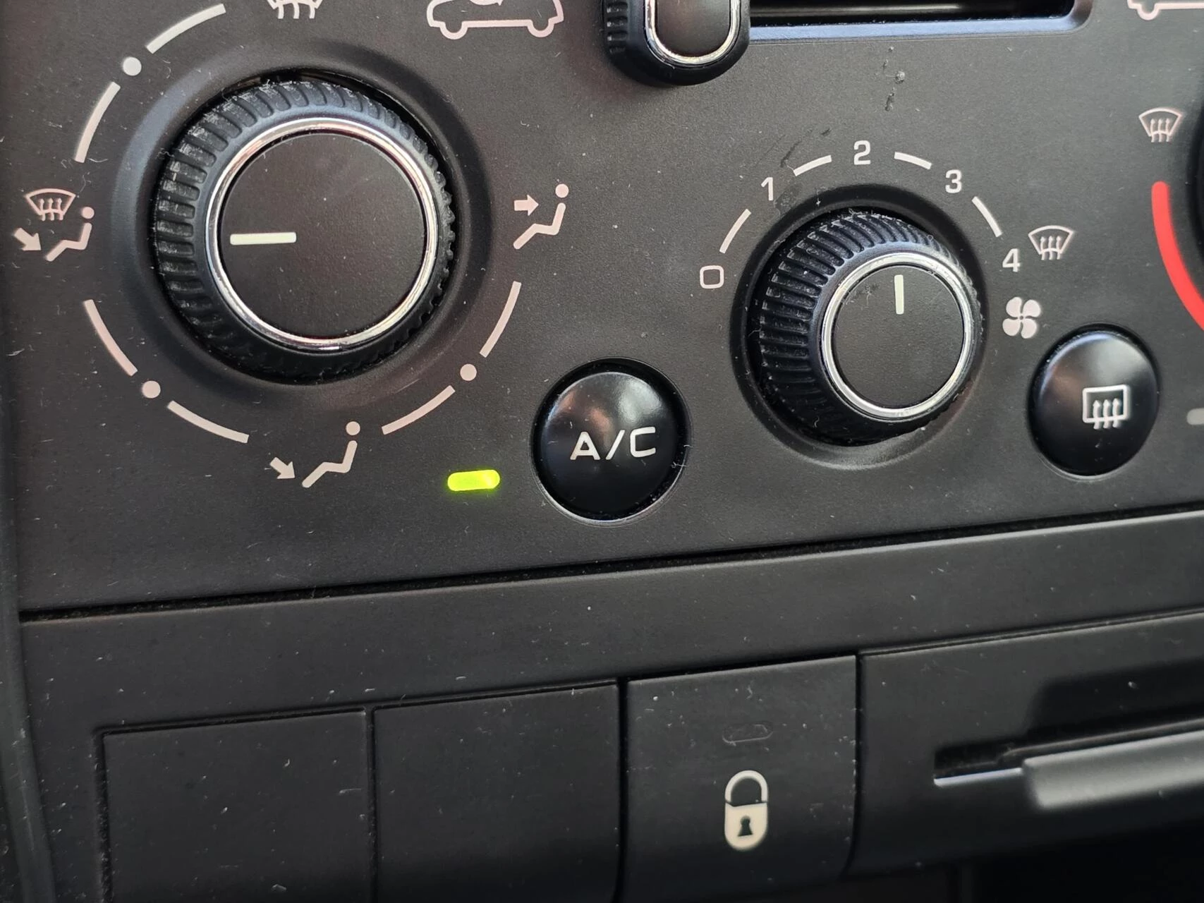 Hoofdafbeelding Peugeot 207