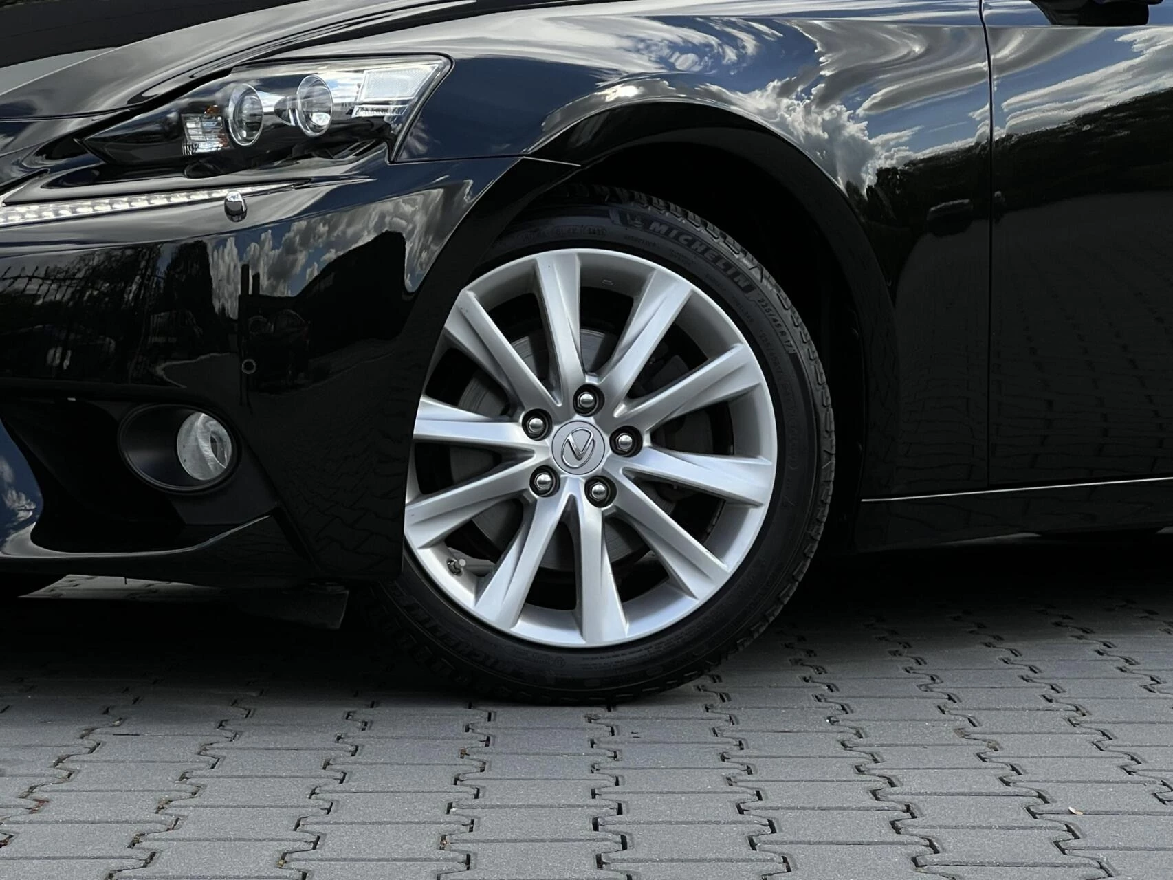 Hoofdafbeelding Lexus IS