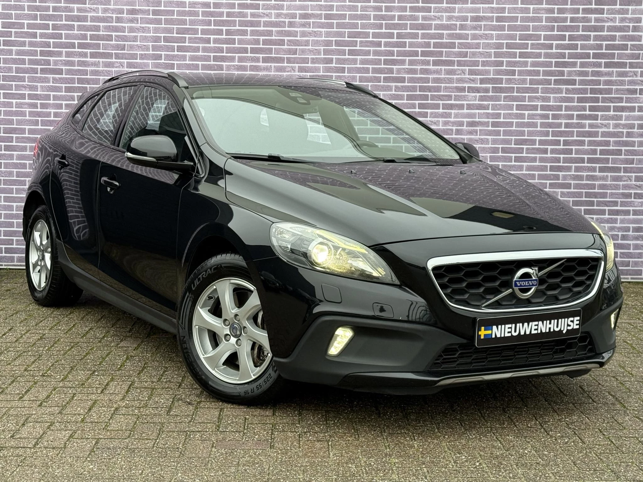 Hoofdafbeelding Volvo V40