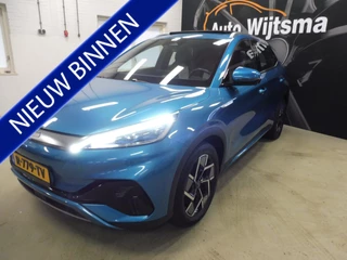 Hoofdafbeelding BYD ATTO 3 BYD ATTO 3 Comfort 60 kWh SOH 92% 12 maanden garantie!! Panodak | Zwarte hemel | LED | AppleCarplay | Android auto | NL auto