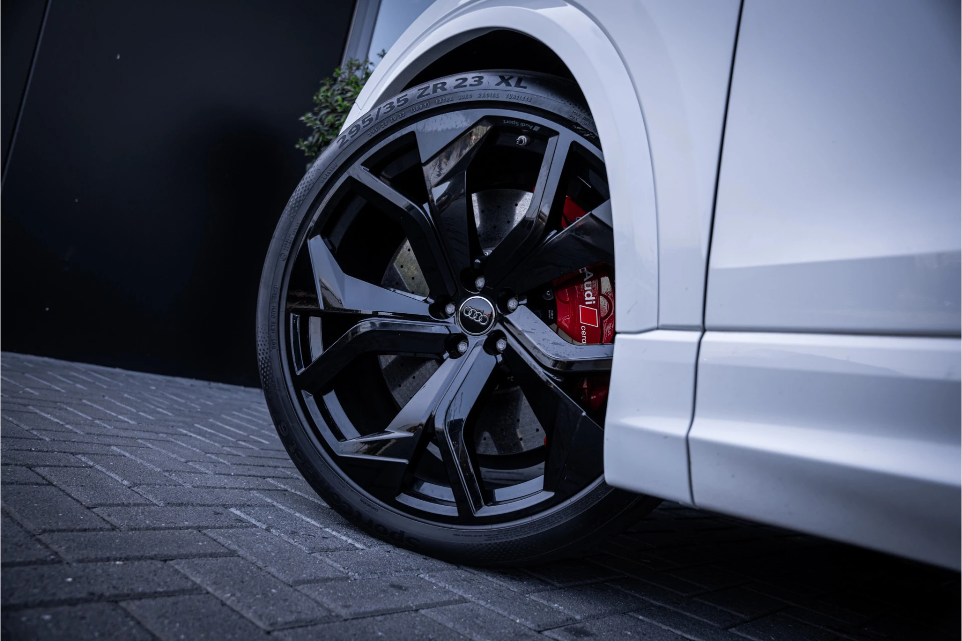 Hoofdafbeelding Audi RSQ8