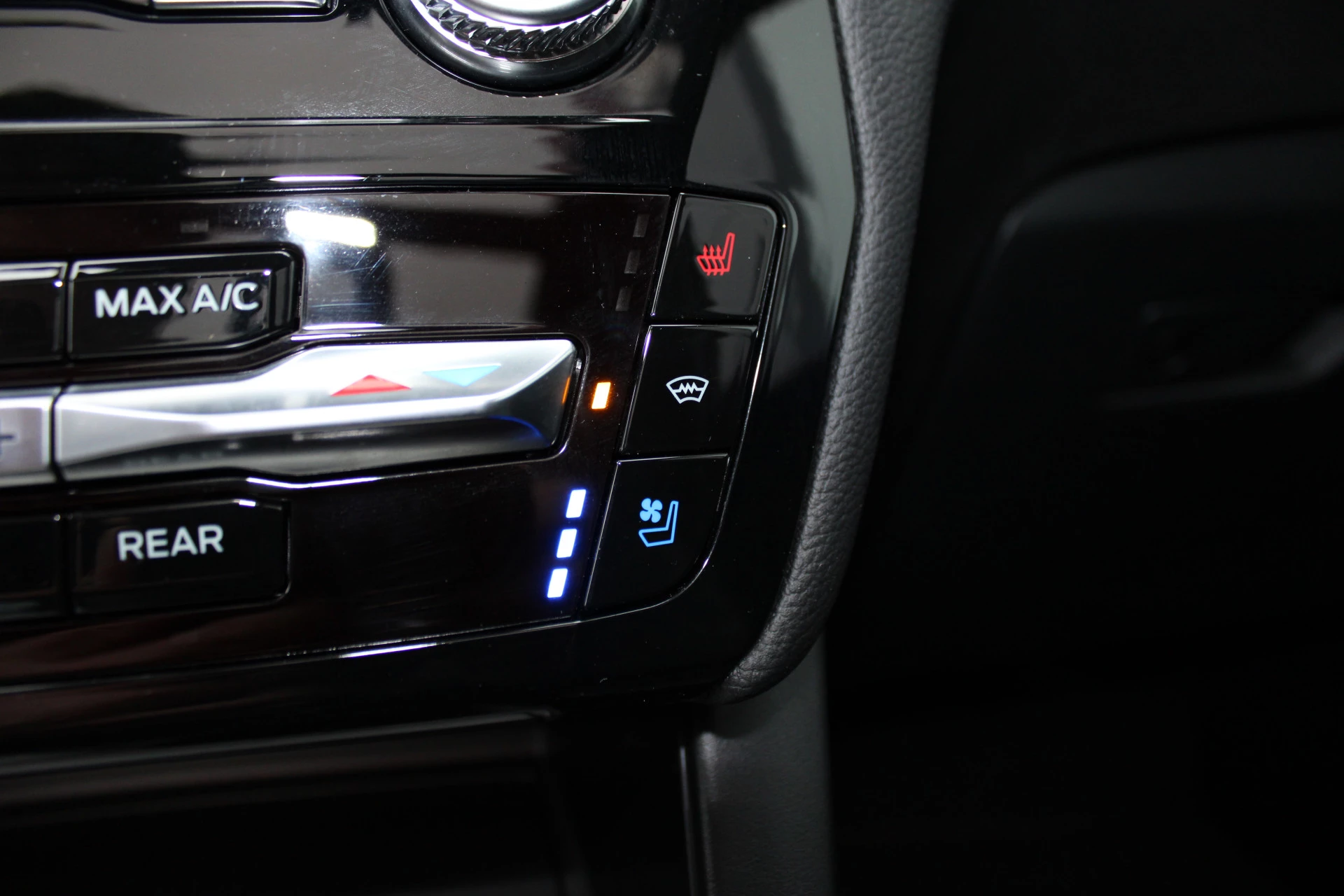 Hoofdafbeelding Ford Explorer