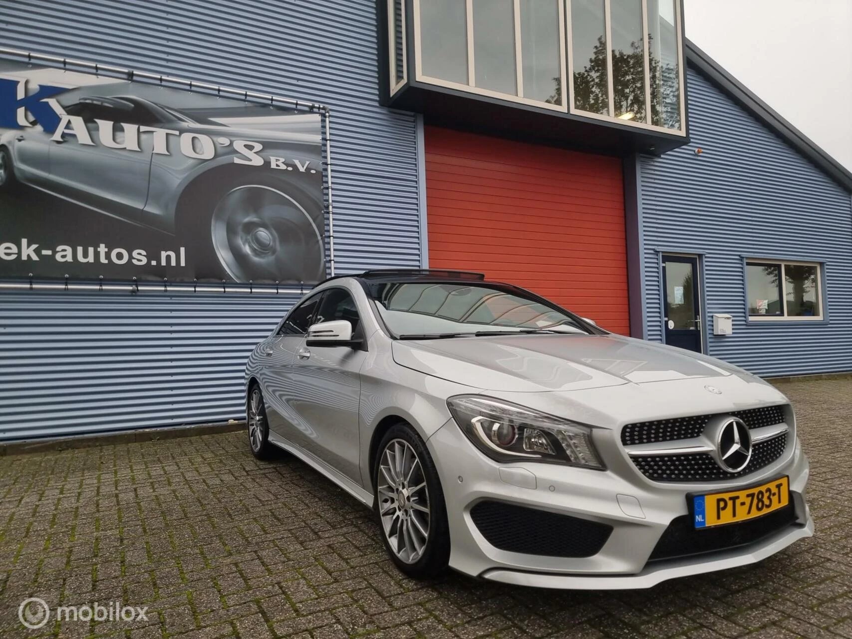 Hoofdafbeelding Mercedes-Benz CLA