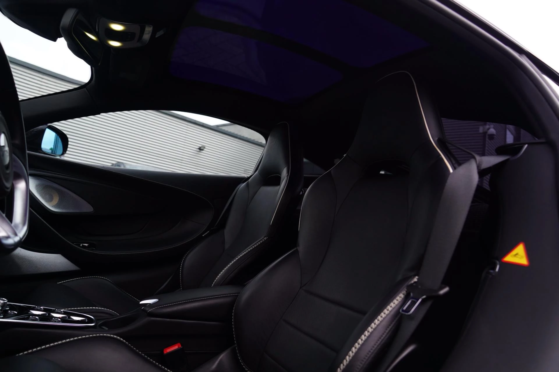 Hoofdafbeelding McLaren GT