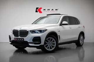 Hoofdafbeelding BMW X5 BMW X5 xDrive45e Executive |Pano|HUD|Laser|Elek.Trekhaak|