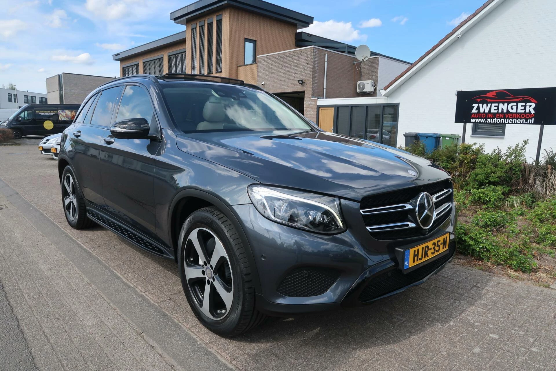 Hoofdafbeelding Mercedes-Benz GLC
