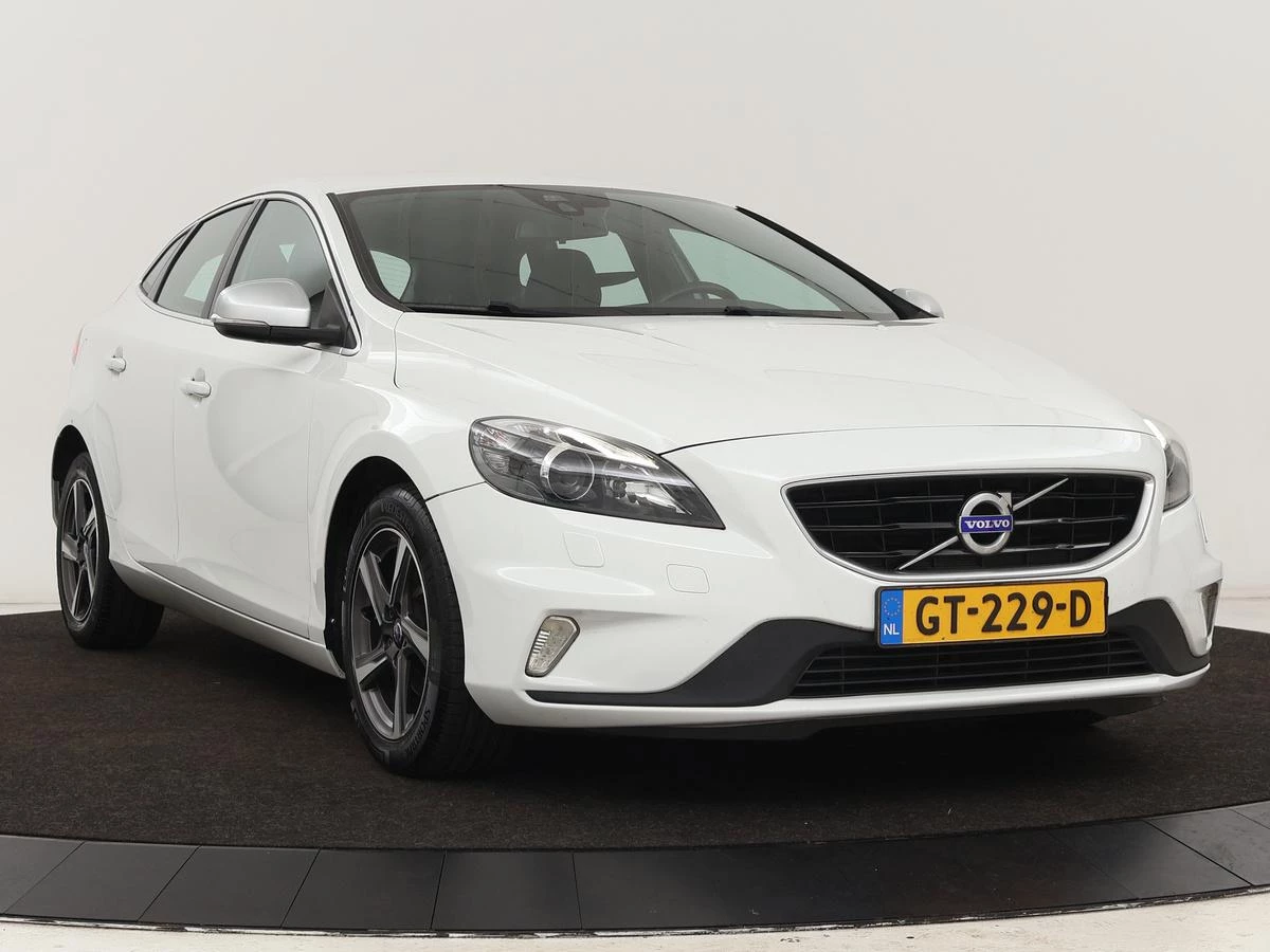Hoofdafbeelding Volvo V40