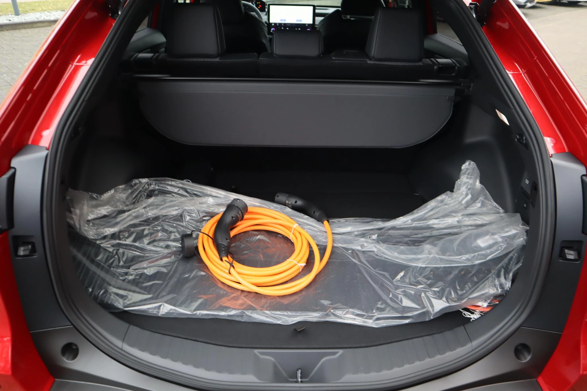 Hoofdafbeelding Toyota bZ4X