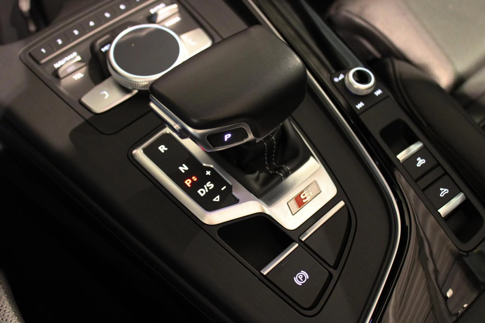Hoofdafbeelding Audi S5