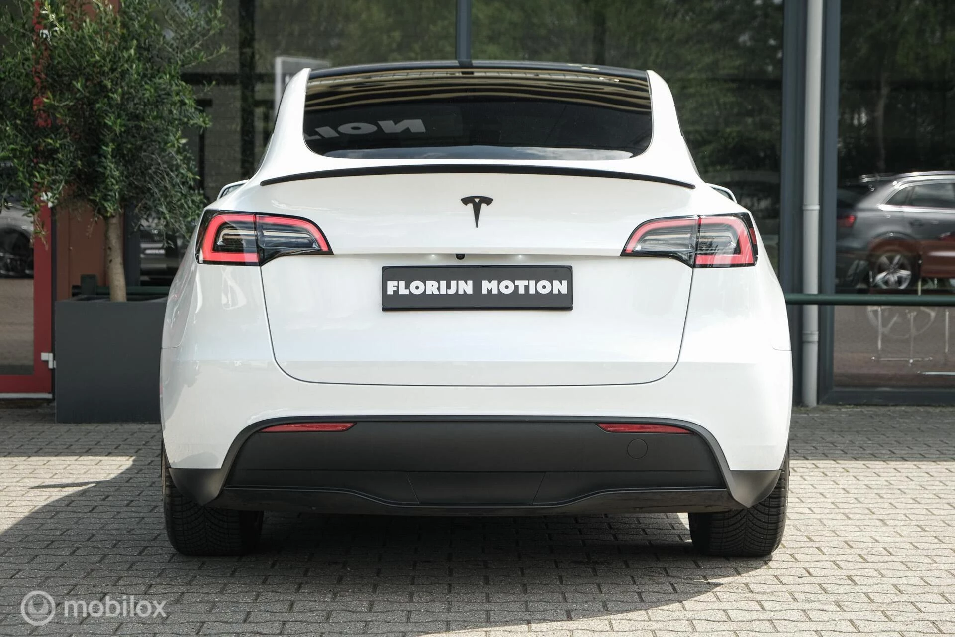 Hoofdafbeelding Tesla Model Y