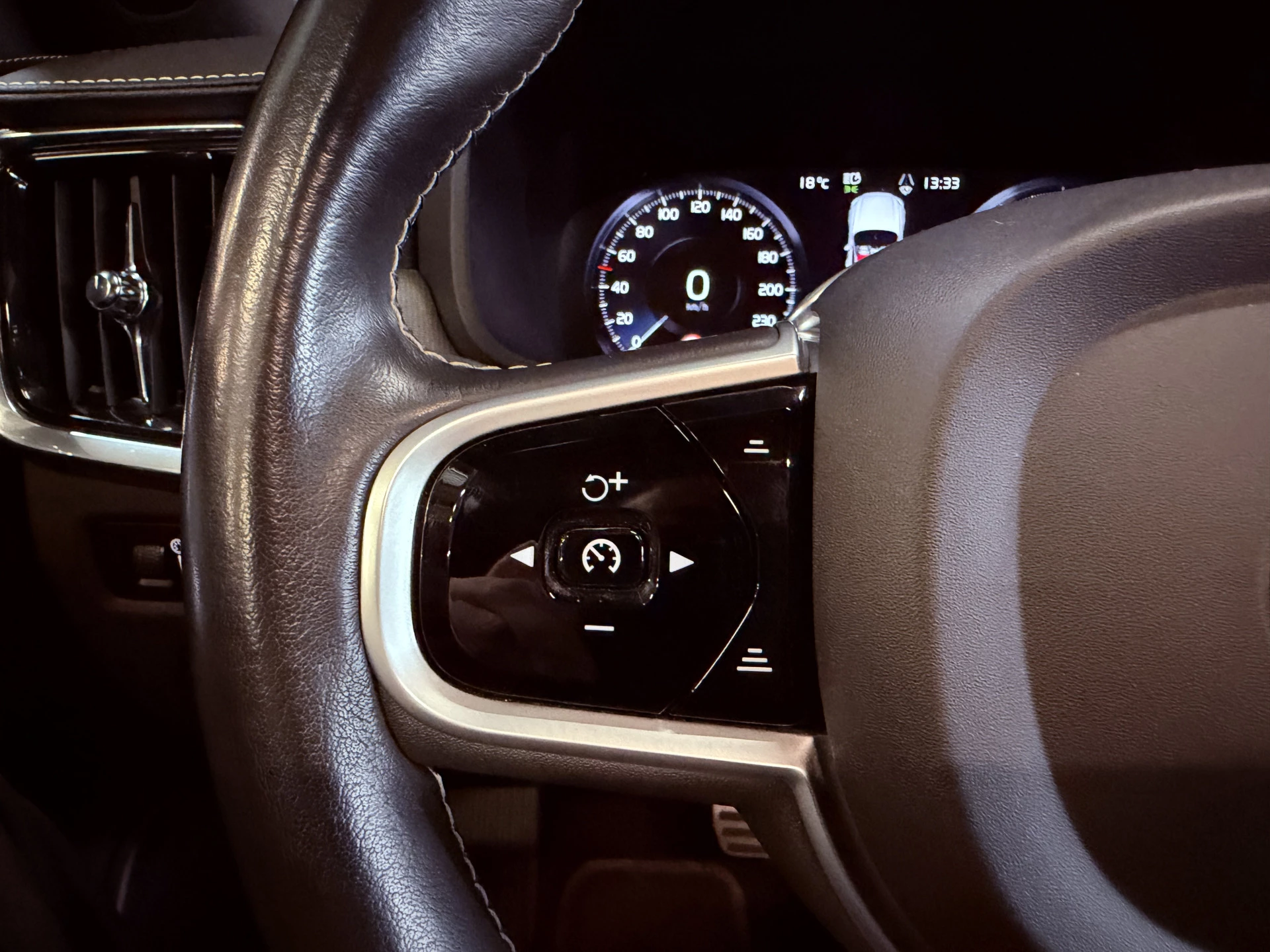 Hoofdafbeelding Volvo V90