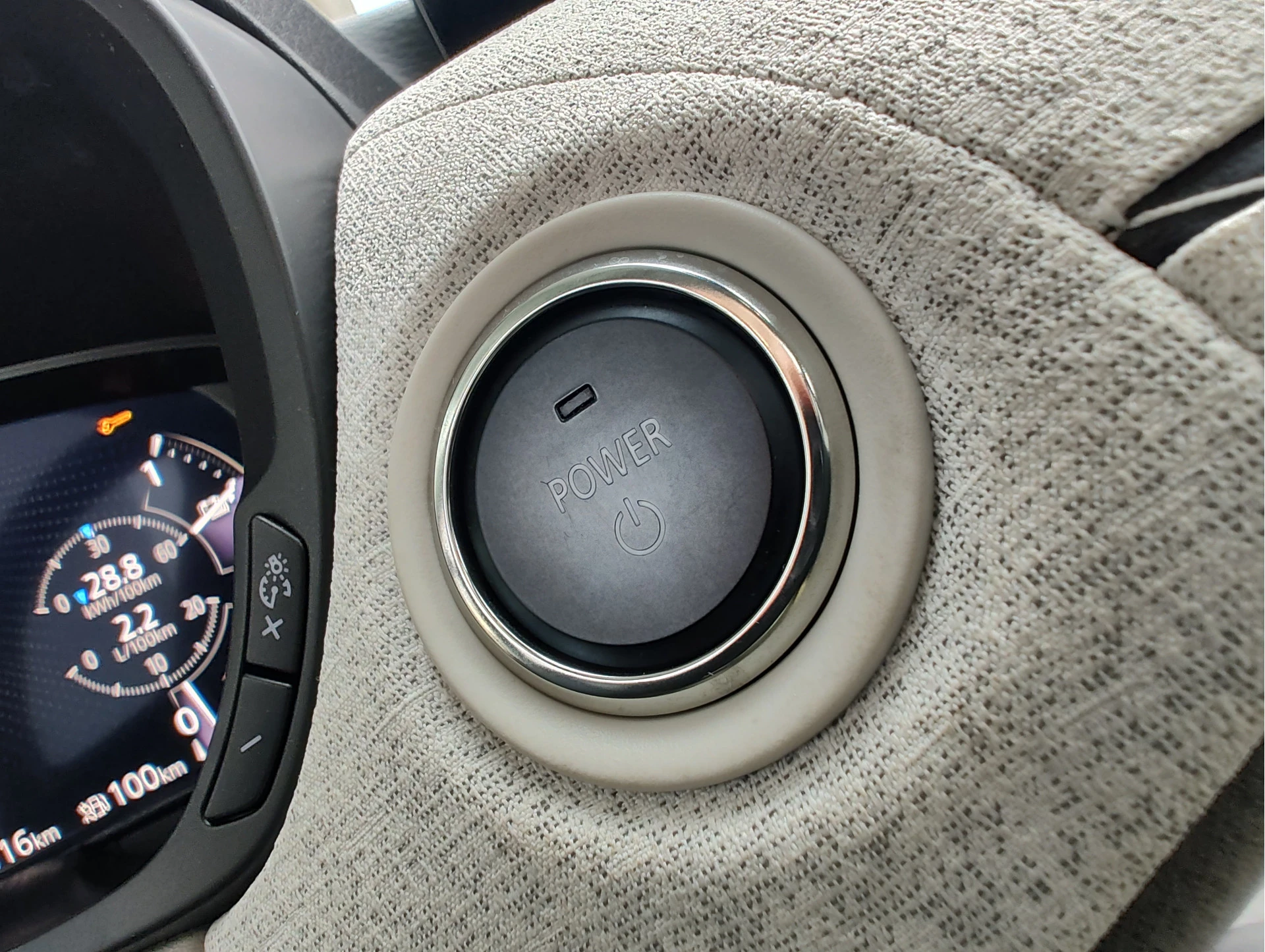 Hoofdafbeelding Mazda CX-60