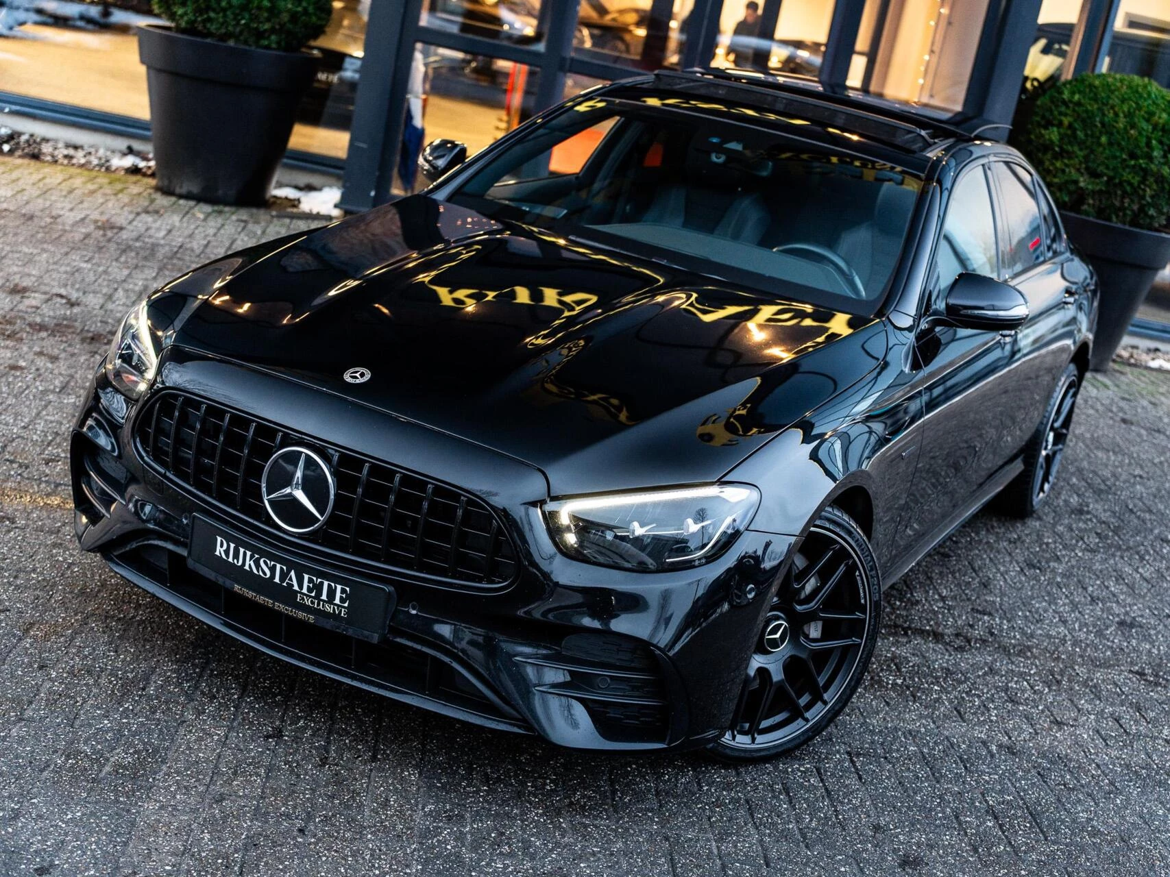 Hoofdafbeelding Mercedes-Benz E-Klasse