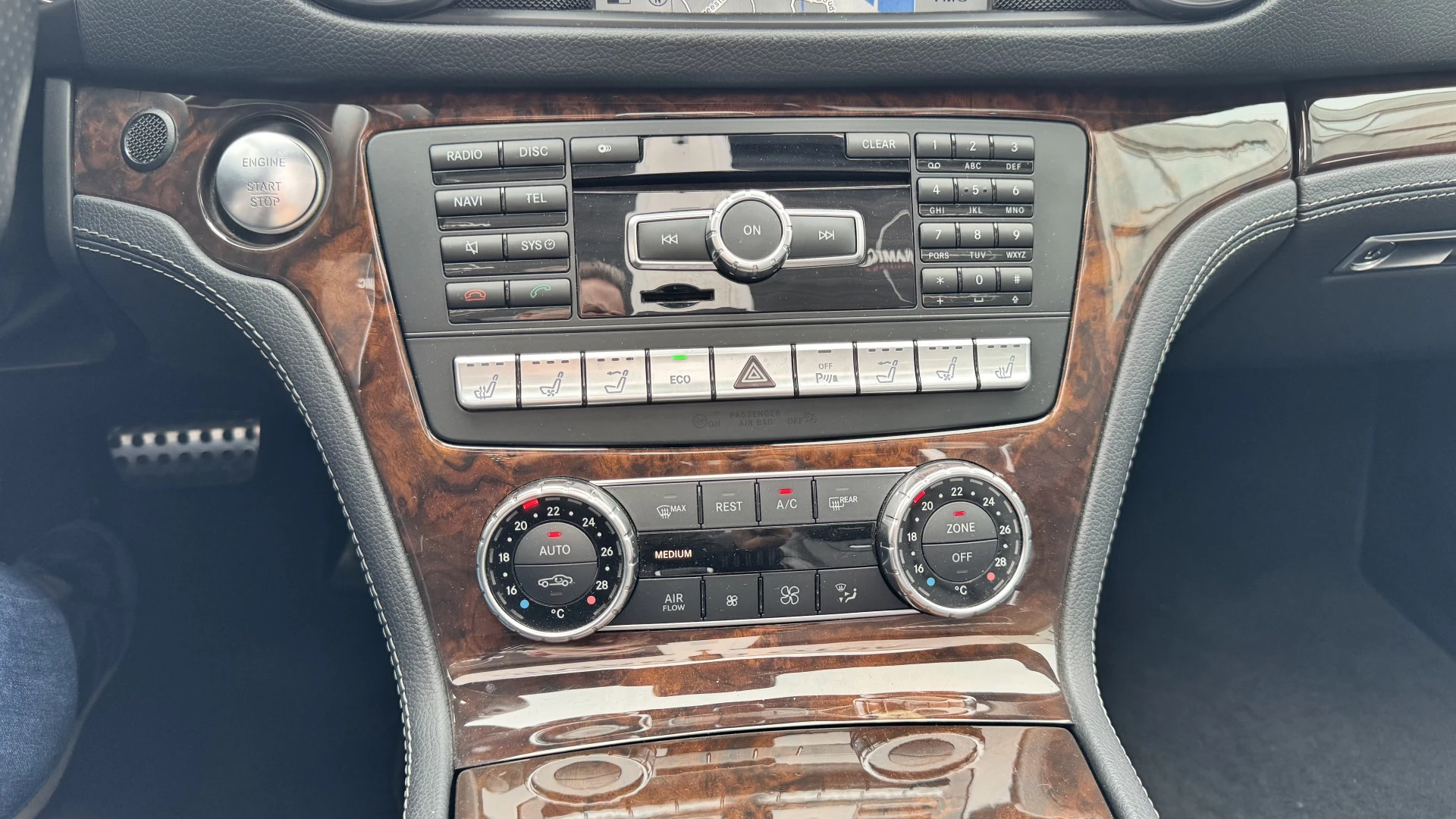 Hoofdafbeelding Mercedes-Benz SL