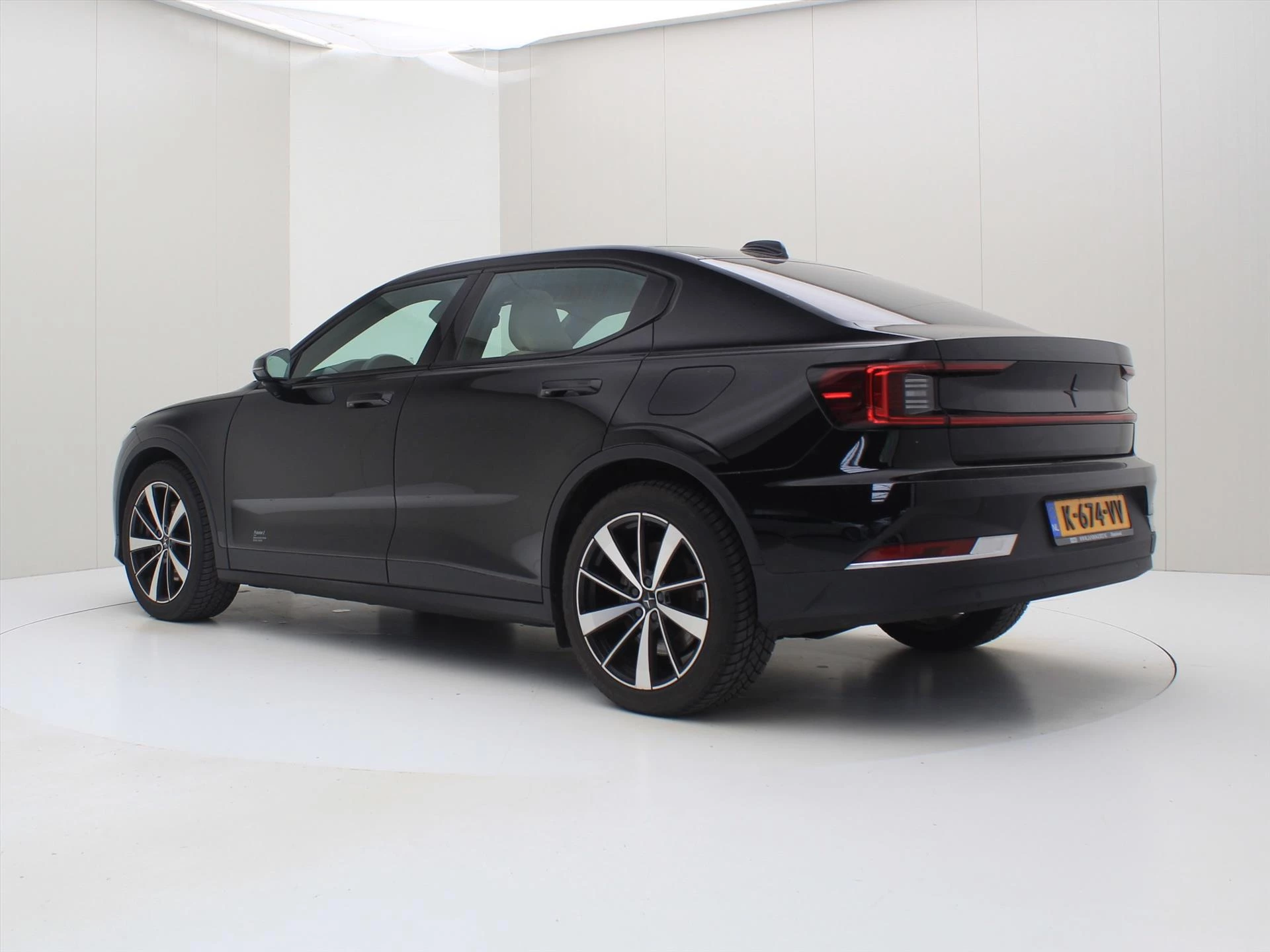 Hoofdafbeelding Polestar 2