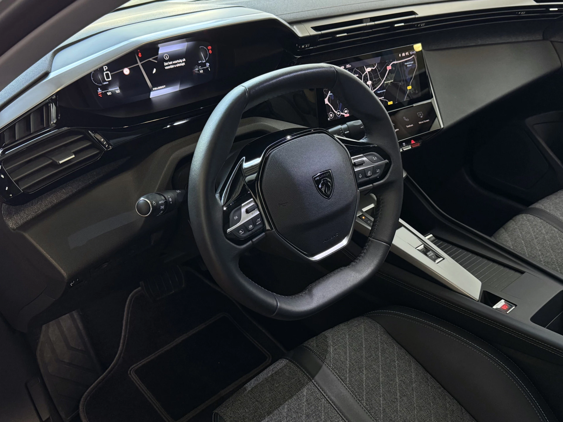 Hoofdafbeelding Peugeot 408