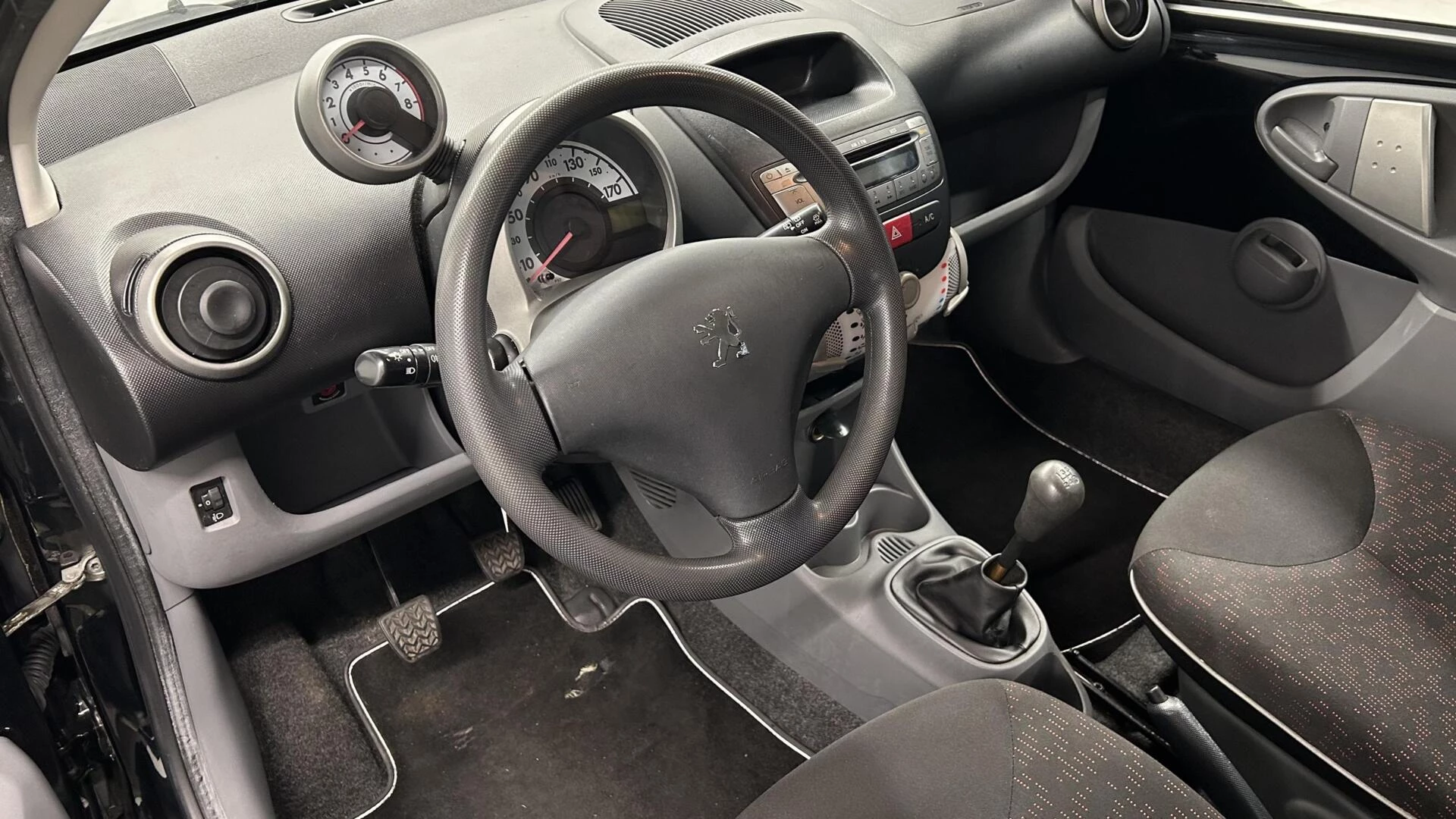 Hoofdafbeelding Peugeot 107