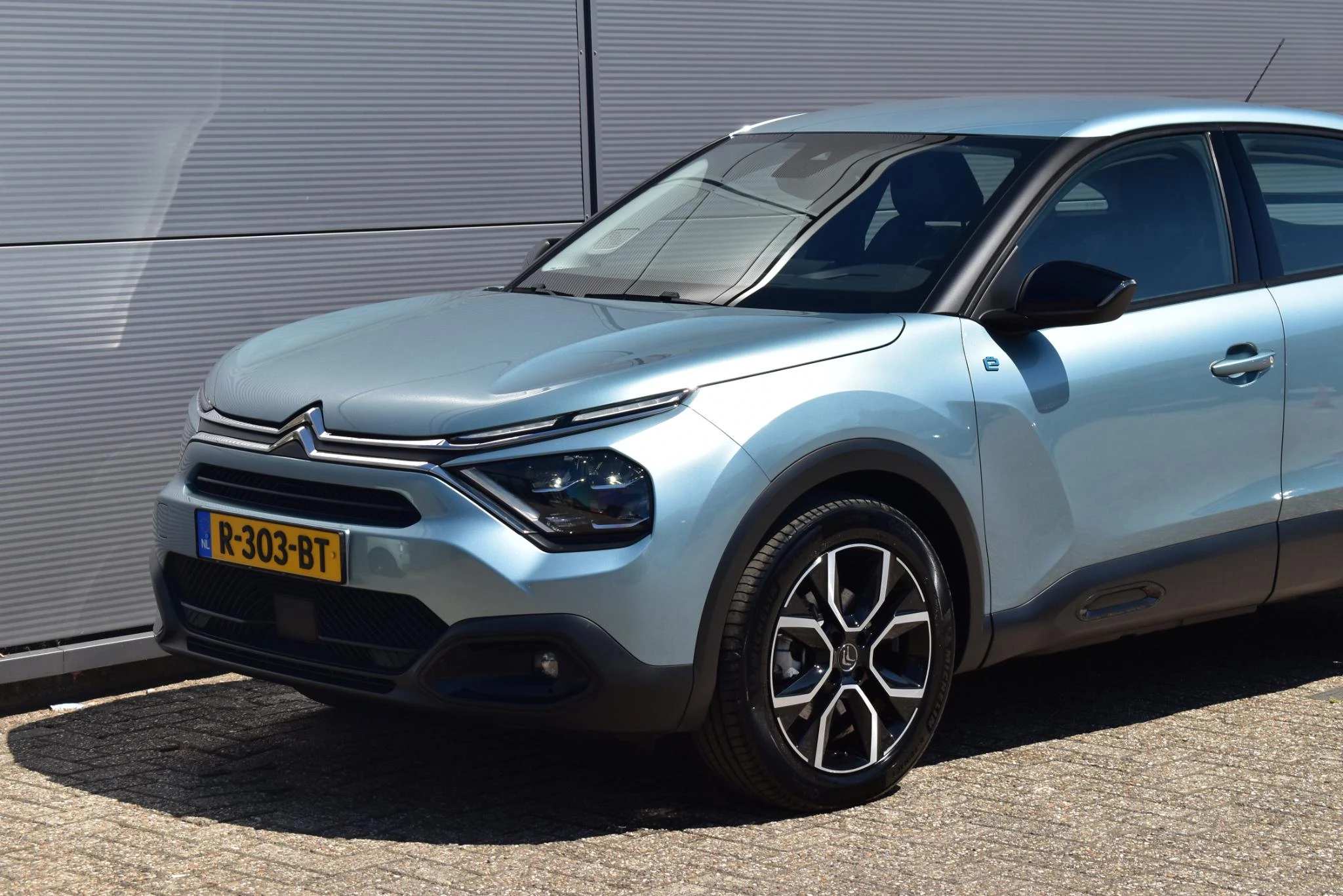 Hoofdafbeelding Citroën ë-C4