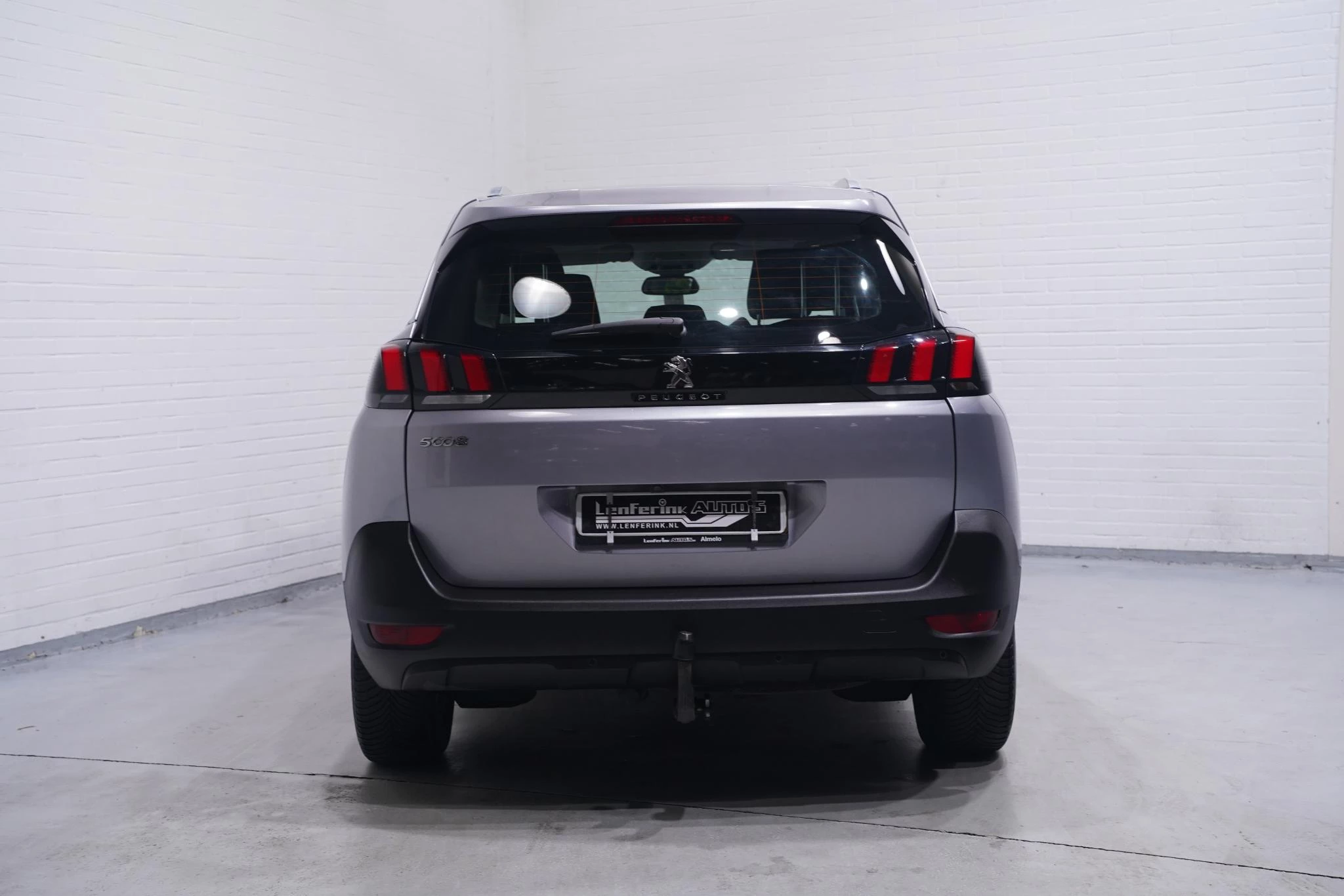 Hoofdafbeelding Peugeot 5008